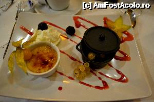 [P04] Crema de zahar ars, pictura naiva pe farfurie si un fel de sufleu din fructe de padure in cutiuta muzicala... aaaaa... asta... cutiuta dulce » foto by MCM
 - 
<span class="allrVoted glyphicon glyphicon-heart hidden" id="av479061"></span>
<a class="m-l-10 hidden" id="sv479061" onclick="voting_Foto_DelVot(,479061,18297)" role="button">șterge vot <span class="glyphicon glyphicon-remove"></span></a>
<a id="v9479061" class=" c-red"  onclick="voting_Foto_SetVot(479061)" role="button"><span class="glyphicon glyphicon-heart-empty"></span> <b>LIKE</b> = Votează poza</a> <img class="hidden"  id="f479061W9" src="/imagini/loader.gif" border="0" /><span class="AjErrMes hidden" id="e479061ErM"></span>