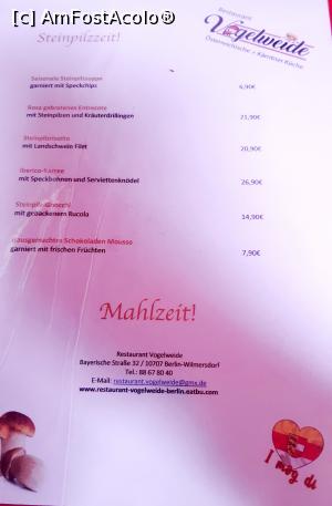 [P42] Restaurant Vogelweide - meniul » foto by Carmen Ion
 - 
<span class="allrVoted glyphicon glyphicon-heart hidden" id="av1283322"></span>
<a class="m-l-10 hidden" id="sv1283322" onclick="voting_Foto_DelVot(,1283322,18297)" role="button">șterge vot <span class="glyphicon glyphicon-remove"></span></a>
<a id="v91283322" class=" c-red"  onclick="voting_Foto_SetVot(1283322)" role="button"><span class="glyphicon glyphicon-heart-empty"></span> <b>LIKE</b> = Votează poza</a> <img class="hidden"  id="f1283322W9" src="/imagini/loader.gif" border="0" /><span class="AjErrMes hidden" id="e1283322ErM"></span>