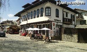 [P12] Restaurantul și hotelul 'Starata Loza' din Tryavna » foto by FlorinAndrei
 - 
<span class="allrVoted glyphicon glyphicon-heart hidden" id="av611308"></span>
<a class="m-l-10 hidden" id="sv611308" onclick="voting_Foto_DelVot(,611308,18324)" role="button">șterge vot <span class="glyphicon glyphicon-remove"></span></a>
<a id="v9611308" class=" c-red"  onclick="voting_Foto_SetVot(611308)" role="button"><span class="glyphicon glyphicon-heart-empty"></span> <b>LIKE</b> = Votează poza</a> <img class="hidden"  id="f611308W9" src="/imagini/loader.gif" border="0" /><span class="AjErrMes hidden" id="e611308ErM"></span>