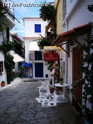 [P03] Straduta in Skiathos town » foto by Mihagabi
 - 
<span class="allrVoted glyphicon glyphicon-heart hidden" id="av999610"></span>
<a class="m-l-10 hidden" id="sv999610" onclick="voting_Foto_DelVot(,999610,18331)" role="button">șterge vot <span class="glyphicon glyphicon-remove"></span></a>
<a id="v9999610" class=" c-red"  onclick="voting_Foto_SetVot(999610)" role="button"><span class="glyphicon glyphicon-heart-empty"></span> <b>LIKE</b> = Votează poza</a> <img class="hidden"  id="f999610W9" src="/imagini/loader.gif" border="0" /><span class="AjErrMes hidden" id="e999610ErM"></span>