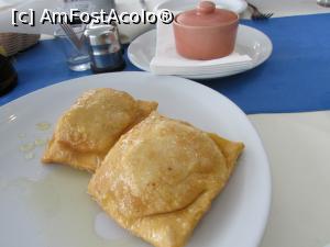 [P39] Restaurantul Monte Carlo; și ceva dulce din partea casei...  » foto by crismis
 - 
<span class="allrVoted glyphicon glyphicon-heart hidden" id="av829949"></span>
<a class="m-l-10 hidden" id="sv829949" onclick="voting_Foto_DelVot(,829949,18341)" role="button">șterge vot <span class="glyphicon glyphicon-remove"></span></a>
<a id="v9829949" class=" c-red"  onclick="voting_Foto_SetVot(829949)" role="button"><span class="glyphicon glyphicon-heart-empty"></span> <b>LIKE</b> = Votează poza</a> <img class="hidden"  id="f829949W9" src="/imagini/loader.gif" border="0" /><span class="AjErrMes hidden" id="e829949ErM"></span>