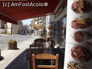 [P09] Mesele preferate, de-afară, din faţa tavernei » foto by irinad
 - 
<span class="allrVoted glyphicon glyphicon-heart hidden" id="av757359"></span>
<a class="m-l-10 hidden" id="sv757359" onclick="voting_Foto_DelVot(,757359,18341)" role="button">șterge vot <span class="glyphicon glyphicon-remove"></span></a>
<a id="v9757359" class=" c-red"  onclick="voting_Foto_SetVot(757359)" role="button"><span class="glyphicon glyphicon-heart-empty"></span> <b>LIKE</b> = Votează poza</a> <img class="hidden"  id="f757359W9" src="/imagini/loader.gif" border="0" /><span class="AjErrMes hidden" id="e757359ErM"></span>