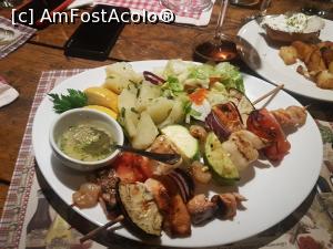 [P09] Mixul meu de pește... deliciosss!  » foto by Alina Roxana
 - 
<span class="allrVoted glyphicon glyphicon-heart hidden" id="av1067912"></span>
<a class="m-l-10 hidden" id="sv1067912" onclick="voting_Foto_DelVot(,1067912,18348)" role="button">șterge vot <span class="glyphicon glyphicon-remove"></span></a>
<a id="v91067912" class=" c-red"  onclick="voting_Foto_SetVot(1067912)" role="button"><span class="glyphicon glyphicon-heart-empty"></span> <b>LIKE</b> = Votează poza</a> <img class="hidden"  id="f1067912W9" src="/imagini/loader.gif" border="0" /><span class="AjErrMes hidden" id="e1067912ErM"></span>
