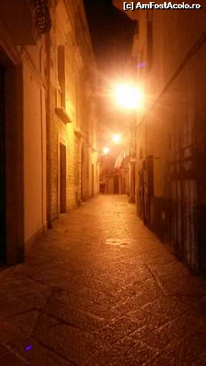[P19] Centrul vechi Bari » foto by #anca*
 - 
<span class="allrVoted glyphicon glyphicon-heart hidden" id="av614015"></span>
<a class="m-l-10 hidden" id="sv614015" onclick="voting_Foto_DelVot(,614015,18355)" role="button">șterge vot <span class="glyphicon glyphicon-remove"></span></a>
<a id="v9614015" class=" c-red"  onclick="voting_Foto_SetVot(614015)" role="button"><span class="glyphicon glyphicon-heart-empty"></span> <b>LIKE</b> = Votează poza</a> <img class="hidden"  id="f614015W9" src="/imagini/loader.gif" border="0" /><span class="AjErrMes hidden" id="e614015ErM"></span>