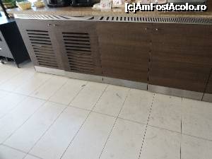 [P19] Va place modelul Gresiei?? Daca plimbati un pic mopul dispare si modelul. Concluzie: gresia este de proasta calitate. De multe ori la masa urmatoare aveam un alt model de gresie » foto by fanespoitorul
 - 
<span class="allrVoted glyphicon glyphicon-heart hidden" id="av703447"></span>
<a class="m-l-10 hidden" id="sv703447" onclick="voting_Foto_DelVot(,703447,18359)" role="button">șterge vot <span class="glyphicon glyphicon-remove"></span></a>
<a id="v9703447" class=" c-red"  onclick="voting_Foto_SetVot(703447)" role="button"><span class="glyphicon glyphicon-heart-empty"></span> <b>LIKE</b> = Votează poza</a> <img class="hidden"  id="f703447W9" src="/imagini/loader.gif" border="0" /><span class="AjErrMes hidden" id="e703447ErM"></span>