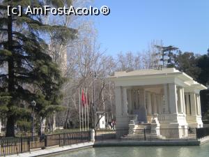 [P09] Parque del Retiro » foto by didona_stelea
 - 
<span class="allrVoted glyphicon glyphicon-heart hidden" id="av725542"></span>
<a class="m-l-10 hidden" id="sv725542" onclick="voting_Foto_DelVot(,725542,18385)" role="button">șterge vot <span class="glyphicon glyphicon-remove"></span></a>
<a id="v9725542" class=" c-red"  onclick="voting_Foto_SetVot(725542)" role="button"><span class="glyphicon glyphicon-heart-empty"></span> <b>LIKE</b> = Votează poza</a> <img class="hidden"  id="f725542W9" src="/imagini/loader.gif" border="0" /><span class="AjErrMes hidden" id="e725542ErM"></span>