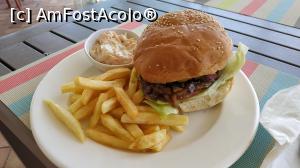 [P21] chefs burger » foto by elenaadina
 - 
<span class="allrVoted glyphicon glyphicon-heart hidden" id="av1223649"></span>
<a class="m-l-10 hidden" id="sv1223649" onclick="voting_Foto_DelVot(,1223649,18389)" role="button">șterge vot <span class="glyphicon glyphicon-remove"></span></a>
<a id="v91223649" class=" c-red"  onclick="voting_Foto_SetVot(1223649)" role="button"><span class="glyphicon glyphicon-heart-empty"></span> <b>LIKE</b> = Votează poza</a> <img class="hidden"  id="f1223649W9" src="/imagini/loader.gif" border="0" /><span class="AjErrMes hidden" id="e1223649ErM"></span>