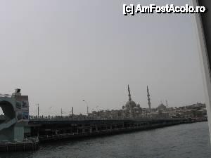 [P04] Podul Galata » foto by Michi
 - 
<span class="allrVoted glyphicon glyphicon-heart hidden" id="av436140"></span>
<a class="m-l-10 hidden" id="sv436140" onclick="voting_Foto_DelVot(,436140,18396)" role="button">șterge vot <span class="glyphicon glyphicon-remove"></span></a>
<a id="v9436140" class=" c-red"  onclick="voting_Foto_SetVot(436140)" role="button"><span class="glyphicon glyphicon-heart-empty"></span> <b>LIKE</b> = Votează poza</a> <img class="hidden"  id="f436140W9" src="/imagini/loader.gif" border="0" /><span class="AjErrMes hidden" id="e436140ErM"></span>