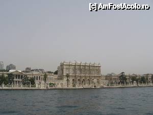 [P09] Palatul Dolmabahce » foto by Michi
 - 
<span class="allrVoted glyphicon glyphicon-heart hidden" id="av436145"></span>
<a class="m-l-10 hidden" id="sv436145" onclick="voting_Foto_DelVot(,436145,18396)" role="button">șterge vot <span class="glyphicon glyphicon-remove"></span></a>
<a id="v9436145" class=" c-red"  onclick="voting_Foto_SetVot(436145)" role="button"><span class="glyphicon glyphicon-heart-empty"></span> <b>LIKE</b> = Votează poza</a> <img class="hidden"  id="f436145W9" src="/imagini/loader.gif" border="0" /><span class="AjErrMes hidden" id="e436145ErM"></span>