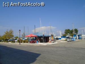 [P11] Zona falezei și portului de agrement.  » foto by Carmen Ion
 - 
<span class="allrVoted glyphicon glyphicon-heart hidden" id="av1133953"></span>
<a class="m-l-10 hidden" id="sv1133953" onclick="voting_Foto_DelVot(,1133953,18402)" role="button">șterge vot <span class="glyphicon glyphicon-remove"></span></a>
<a id="v91133953" class=" c-red"  onclick="voting_Foto_SetVot(1133953)" role="button"><span class="glyphicon glyphicon-heart-empty"></span> <b>LIKE</b> = Votează poza</a> <img class="hidden"  id="f1133953W9" src="/imagini/loader.gif" border="0" /><span class="AjErrMes hidden" id="e1133953ErM"></span>