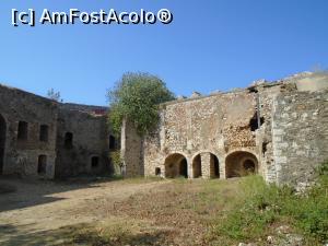 [P62] Castelul Pantokratoras » foto by Carmen Ion
 - 
<span class="allrVoted glyphicon glyphicon-heart hidden" id="av1134025"></span>
<a class="m-l-10 hidden" id="sv1134025" onclick="voting_Foto_DelVot(,1134025,18402)" role="button">șterge vot <span class="glyphicon glyphicon-remove"></span></a>
<a id="v91134025" class=" c-red"  onclick="voting_Foto_SetVot(1134025)" role="button"><span class="glyphicon glyphicon-heart-empty"></span> <b>LIKE</b> = Votează poza</a> <img class="hidden"  id="f1134025W9" src="/imagini/loader.gif" border="0" /><span class="AjErrMes hidden" id="e1134025ErM"></span>