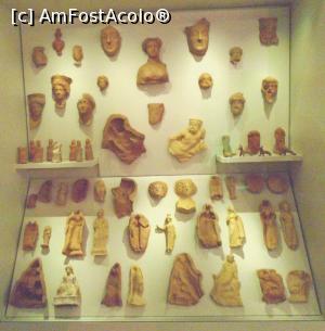 [P38] Muzeul de Arheologie: figurine de teracotă din perioada elenistă realizate în atelierul koroplastului Satyrus » foto by Carmen Ion
 - 
<span class="allrVoted glyphicon glyphicon-heart hidden" id="av1139340"></span>
<a class="m-l-10 hidden" id="sv1139340" onclick="voting_Foto_DelVot(,1139340,18402)" role="button">șterge vot <span class="glyphicon glyphicon-remove"></span></a>
<a id="v91139340" class=" c-red"  onclick="voting_Foto_SetVot(1139340)" role="button"><span class="glyphicon glyphicon-heart-empty"></span> <b>LIKE</b> = Votează poza</a> <img class="hidden"  id="f1139340W9" src="/imagini/loader.gif" border="0" /><span class="AjErrMes hidden" id="e1139340ErM"></span>