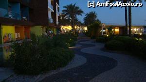 [P05] La plimbare pe faleza, un alt hotel amplasat strategic...  » foto by kelyboy
 - 
<span class="allrVoted glyphicon glyphicon-heart hidden" id="av584787"></span>
<a class="m-l-10 hidden" id="sv584787" onclick="voting_Foto_DelVot(,584787,18406)" role="button">șterge vot <span class="glyphicon glyphicon-remove"></span></a>
<a id="v9584787" class=" c-red"  onclick="voting_Foto_SetVot(584787)" role="button"><span class="glyphicon glyphicon-heart-empty"></span> <b>LIKE</b> = Votează poza</a> <img class="hidden"  id="f584787W9" src="/imagini/loader.gif" border="0" /><span class="AjErrMes hidden" id="e584787ErM"></span>