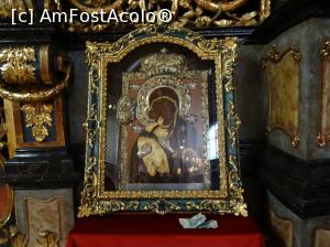[P60] Sremski Karlovci - Biserica ortodoxă cu rang de Catedrală ”Sfântul Nicolae”: icoana făcătoare de minuni a Maicii Domnului de la Bezdin » foto by mariana.olaru
 - 
<span class="allrVoted glyphicon glyphicon-heart hidden" id="av848134"></span>
<a class="m-l-10 hidden" id="sv848134" onclick="voting_Foto_DelVot(,848134,18407)" role="button">șterge vot <span class="glyphicon glyphicon-remove"></span></a>
<a id="v9848134" class=" c-red"  onclick="voting_Foto_SetVot(848134)" role="button"><span class="glyphicon glyphicon-heart-empty"></span> <b>LIKE</b> = Votează poza</a> <img class="hidden"  id="f848134W9" src="/imagini/loader.gif" border="0" /><span class="AjErrMes hidden" id="e848134ErM"></span>