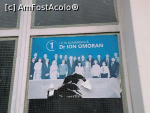 [P28] Afiș românesc de campanie electorală în Ofcea » foto by alexpetre2004
 - 
<span class="allrVoted glyphicon glyphicon-heart hidden" id="av1157185"></span>
<a class="m-l-10 hidden" id="sv1157185" onclick="voting_Foto_DelVot(,1157185,18407)" role="button">șterge vot <span class="glyphicon glyphicon-remove"></span></a>
<a id="v91157185" class=" c-red"  onclick="voting_Foto_SetVot(1157185)" role="button"><span class="glyphicon glyphicon-heart-empty"></span> <b>LIKE</b> = Votează poza</a> <img class="hidden"  id="f1157185W9" src="/imagini/loader.gif" border="0" /><span class="AjErrMes hidden" id="e1157185ErM"></span>