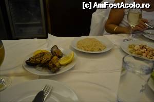 [P39] Restaurantul de peste Imroz. Cateva meze.  » foto by TraianS
 - 
<span class="allrVoted glyphicon glyphicon-heart hidden" id="av480948"></span>
<a class="m-l-10 hidden" id="sv480948" onclick="voting_Foto_DelVot(,480948,18417)" role="button">șterge vot <span class="glyphicon glyphicon-remove"></span></a>
<a id="v9480948" class=" c-red"  onclick="voting_Foto_SetVot(480948)" role="button"><span class="glyphicon glyphicon-heart-empty"></span> <b>LIKE</b> = Votează poza</a> <img class="hidden"  id="f480948W9" src="/imagini/loader.gif" border="0" /><span class="AjErrMes hidden" id="e480948ErM"></span>