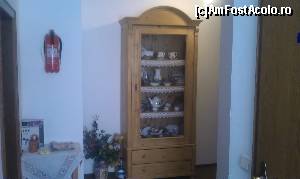 [P15] Obiecte de artizanat pe hol. Fruhstuckspension Pachler din Gosau, Austria.  » foto by traian.leuca †
 - 
<span class="allrVoted glyphicon glyphicon-heart hidden" id="av617717"></span>
<a class="m-l-10 hidden" id="sv617717" onclick="voting_Foto_DelVot(,617717,18422)" role="button">șterge vot <span class="glyphicon glyphicon-remove"></span></a>
<a id="v9617717" class=" c-red"  onclick="voting_Foto_SetVot(617717)" role="button"><span class="glyphicon glyphicon-heart-empty"></span> <b>LIKE</b> = Votează poza</a> <img class="hidden"  id="f617717W9" src="/imagini/loader.gif" border="0" /><span class="AjErrMes hidden" id="e617717ErM"></span>