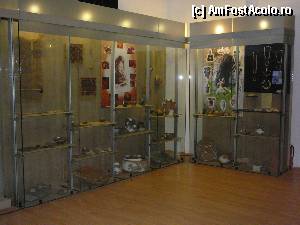 [P04] Prima sala -obiecte din neolitic » foto by Claudiu U.
 - 
<span class="allrVoted glyphicon glyphicon-heart hidden" id="av363842"></span>
<a class="m-l-10 hidden" id="sv363842" onclick="voting_Foto_DelVot(,363842,18445)" role="button">șterge vot <span class="glyphicon glyphicon-remove"></span></a>
<a id="v9363842" class=" c-red"  onclick="voting_Foto_SetVot(363842)" role="button"><span class="glyphicon glyphicon-heart-empty"></span> <b>LIKE</b> = Votează poza</a> <img class="hidden"  id="f363842W9" src="/imagini/loader.gif" border="0" /><span class="AjErrMes hidden" id="e363842ErM"></span>