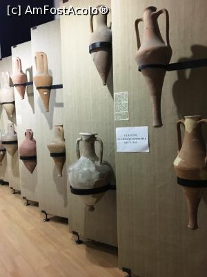 [P04] Vase de ceramică din Tomisul antic » foto by AZE
 - 
<span class="allrVoted glyphicon glyphicon-heart hidden" id="av1337352"></span>
<a class="m-l-10 hidden" id="sv1337352" onclick="voting_Foto_DelVot(,1337352,18445)" role="button">șterge vot <span class="glyphicon glyphicon-remove"></span></a>
<a id="v91337352" class=" c-red"  onclick="voting_Foto_SetVot(1337352)" role="button"><span class="glyphicon glyphicon-heart-empty"></span> <b>LIKE</b> = Votează poza</a> <img class="hidden"  id="f1337352W9" src="/imagini/loader.gif" border="0" /><span class="AjErrMes hidden" id="e1337352ErM"></span>