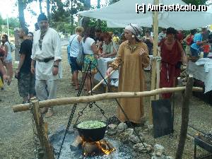 [P14] Aici se prepara hrana Legiunilor » foto by pepsi70ro
 - 
<span class="allrVoted glyphicon glyphicon-heart hidden" id="av354717"></span>
<a class="m-l-10 hidden" id="sv354717" onclick="voting_Foto_DelVot(,354717,18447)" role="button">șterge vot <span class="glyphicon glyphicon-remove"></span></a>
<a id="v9354717" class=" c-red"  onclick="voting_Foto_SetVot(354717)" role="button"><span class="glyphicon glyphicon-heart-empty"></span> <b>LIKE</b> = Votează poza</a> <img class="hidden"  id="f354717W9" src="/imagini/loader.gif" border="0" /><span class="AjErrMes hidden" id="e354717ErM"></span>