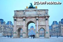 [P01] Accesul principal spre Palatul Luvru » foto by crosbyx*
 - 
<span class="allrVoted glyphicon glyphicon-heart hidden" id="av200825"></span>
<a class="m-l-10 hidden" id="sv200825" onclick="voting_Foto_DelVot(,200825,18451)" role="button">șterge vot <span class="glyphicon glyphicon-remove"></span></a>
<a id="v9200825" class=" c-red"  onclick="voting_Foto_SetVot(200825)" role="button"><span class="glyphicon glyphicon-heart-empty"></span> <b>LIKE</b> = Votează poza</a> <img class="hidden"  id="f200825W9" src="/imagini/loader.gif" border="0" /><span class="AjErrMes hidden" id="e200825ErM"></span>