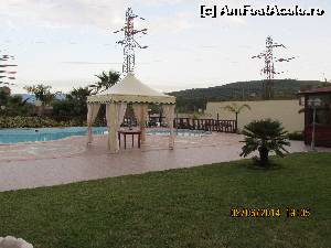 [P11] vedere cu piscina mare si piscina pentru copii » foto by adri-nico
 - 
<span class="allrVoted glyphicon glyphicon-heart hidden" id="av619325"></span>
<a class="m-l-10 hidden" id="sv619325" onclick="voting_Foto_DelVot(,619325,18453)" role="button">șterge vot <span class="glyphicon glyphicon-remove"></span></a>
<a id="v9619325" class=" c-red"  onclick="voting_Foto_SetVot(619325)" role="button"><span class="glyphicon glyphicon-heart-empty"></span> <b>LIKE</b> = Votează poza</a> <img class="hidden"  id="f619325W9" src="/imagini/loader.gif" border="0" /><span class="AjErrMes hidden" id="e619325ErM"></span>