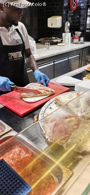 [P25] Pizzeria Spontini » foto by ⭐ValentinB_88⭐
 - 
<span class="allrVoted glyphicon glyphicon-heart hidden" id="av1427724"></span>
<a class="m-l-10 hidden" id="sv1427724" onclick="voting_Foto_DelVot(,1427724,18462)" role="button">șterge vot <span class="glyphicon glyphicon-remove"></span></a>
<a id="v91427724" class=" c-red"  onclick="voting_Foto_SetVot(1427724)" role="button"><span class="glyphicon glyphicon-heart-empty"></span> <b>LIKE</b> = Votează poza</a> <img class="hidden"  id="f1427724W9" src="/imagini/loader.gif" border="0" /><span class="AjErrMes hidden" id="e1427724ErM"></span>