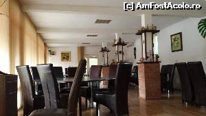 [P02] Sala de mese » foto by raly
 - 
<span class="allrVoted glyphicon glyphicon-heart hidden" id="av620265"></span>
<a class="m-l-10 hidden" id="sv620265" onclick="voting_Foto_DelVot(,620265,18490)" role="button">șterge vot <span class="glyphicon glyphicon-remove"></span></a>
<a id="v9620265" class=" c-red"  onclick="voting_Foto_SetVot(620265)" role="button"><span class="glyphicon glyphicon-heart-empty"></span> <b>LIKE</b> = Votează poza</a> <img class="hidden"  id="f620265W9" src="/imagini/loader.gif" border="0" /><span class="AjErrMes hidden" id="e620265ErM"></span>