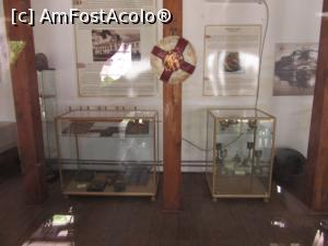 [P32] Muzeu mănăstirea Comana, obiecte găsite la reparaţii » foto by Michi
 - 
<span class="allrVoted glyphicon glyphicon-heart hidden" id="av1385711"></span>
<a class="m-l-10 hidden" id="sv1385711" onclick="voting_Foto_DelVot(,1385711,18496)" role="button">șterge vot <span class="glyphicon glyphicon-remove"></span></a>
<a id="v91385711" class=" c-red"  onclick="voting_Foto_SetVot(1385711)" role="button"><span class="glyphicon glyphicon-heart-empty"></span> <b>LIKE</b> = Votează poza</a> <img class="hidden"  id="f1385711W9" src="/imagini/loader.gif" border="0" /><span class="AjErrMes hidden" id="e1385711ErM"></span>
