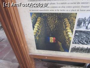[P51] Muzeu mănăstirea Comana, Mausoleul Eroilor, osuarul » foto by Michi
 - 
<span class="allrVoted glyphicon glyphicon-heart hidden" id="av1385730"></span>
<a class="m-l-10 hidden" id="sv1385730" onclick="voting_Foto_DelVot(,1385730,18496)" role="button">șterge vot <span class="glyphicon glyphicon-remove"></span></a>
<a id="v91385730" class=" c-red"  onclick="voting_Foto_SetVot(1385730)" role="button"><span class="glyphicon glyphicon-heart-empty"></span> <b>LIKE</b> = Votează poza</a> <img class="hidden"  id="f1385730W9" src="/imagini/loader.gif" border="0" /><span class="AjErrMes hidden" id="e1385730ErM"></span>