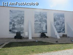 [P08] Tripticul litografic inaugurat la începutul lui octombrie 2018 - Mănăstirea Comana.  » foto by tata123 🔱
 - 
<span class="allrVoted glyphicon glyphicon-heart hidden" id="av1019285"></span>
<a class="m-l-10 hidden" id="sv1019285" onclick="voting_Foto_DelVot(,1019285,18496)" role="button">șterge vot <span class="glyphicon glyphicon-remove"></span></a>
<a id="v91019285" class=" c-red"  onclick="voting_Foto_SetVot(1019285)" role="button"><span class="glyphicon glyphicon-heart-empty"></span> <b>LIKE</b> = Votează poza</a> <img class="hidden"  id="f1019285W9" src="/imagini/loader.gif" border="0" /><span class="AjErrMes hidden" id="e1019285ErM"></span>