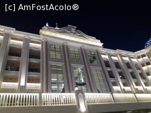 [P01] Hotelul noaptea » foto by docsimo
 - 
<span class="allrVoted glyphicon glyphicon-heart hidden" id="av860294"></span>
<a class="m-l-10 hidden" id="sv860294" onclick="voting_Foto_DelVot(,860294,18500)" role="button">șterge vot <span class="glyphicon glyphicon-remove"></span></a>
<a id="v9860294" class=" c-red"  onclick="voting_Foto_SetVot(860294)" role="button"><span class="glyphicon glyphicon-heart-empty"></span> <b>LIKE</b> = Votează poza</a> <img class="hidden"  id="f860294W9" src="/imagini/loader.gif" border="0" /><span class="AjErrMes hidden" id="e860294ErM"></span>