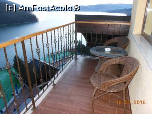 [P16] Hotel Diamond - Cinciș. Balconul și vederea către lac.  » foto by iulianic
 - 
<span class="allrVoted glyphicon glyphicon-heart hidden" id="av724500"></span>
<a class="m-l-10 hidden" id="sv724500" onclick="voting_Foto_DelVot(,724500,18505)" role="button">șterge vot <span class="glyphicon glyphicon-remove"></span></a>
<a id="v9724500" class=" c-red"  onclick="voting_Foto_SetVot(724500)" role="button"><span class="glyphicon glyphicon-heart-empty"></span> <b>LIKE</b> = Votează poza</a> <img class="hidden"  id="f724500W9" src="/imagini/loader.gif" border="0" /><span class="AjErrMes hidden" id="e724500ErM"></span>