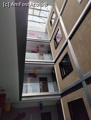 [P19] West City Hotel [Florești] - prin hotel » foto by creivean
 - 
<span class="allrVoted glyphicon glyphicon-heart hidden" id="av1309197"></span>
<a class="m-l-10 hidden" id="sv1309197" onclick="voting_Foto_DelVot(,1309197,18506)" role="button">șterge vot <span class="glyphicon glyphicon-remove"></span></a>
<a id="v91309197" class=" c-red"  onclick="voting_Foto_SetVot(1309197)" role="button"><span class="glyphicon glyphicon-heart-empty"></span> <b>LIKE</b> = Votează poza</a> <img class="hidden"  id="f1309197W9" src="/imagini/loader.gif" border="0" /><span class="AjErrMes hidden" id="e1309197ErM"></span>