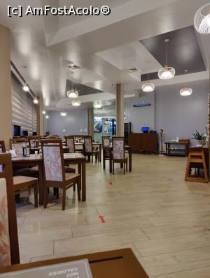 [P24] West City Hotel [Florești] - sala restaurantului » foto by creivean
 - 
<span class="allrVoted glyphicon glyphicon-heart hidden" id="av1309202"></span>
<a class="m-l-10 hidden" id="sv1309202" onclick="voting_Foto_DelVot(,1309202,18506)" role="button">șterge vot <span class="glyphicon glyphicon-remove"></span></a>
<a id="v91309202" class=" c-red"  onclick="voting_Foto_SetVot(1309202)" role="button"><span class="glyphicon glyphicon-heart-empty"></span> <b>LIKE</b> = Votează poza</a> <img class="hidden"  id="f1309202W9" src="/imagini/loader.gif" border="0" /><span class="AjErrMes hidden" id="e1309202ErM"></span>