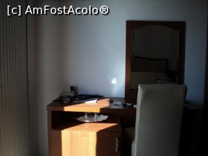 [P02]  -- <small>// FĂRĂ DESCRIERE</small> » foto by adrianaglogo
 - 
<span class="allrVoted glyphicon glyphicon-heart hidden" id="av773362"></span>
<a class="m-l-10 hidden" id="sv773362" onclick="voting_Foto_DelVot(,773362,18516)" role="button">șterge vot <span class="glyphicon glyphicon-remove"></span></a>
<a id="v9773362" class=" c-red"  onclick="voting_Foto_SetVot(773362)" role="button"><span class="glyphicon glyphicon-heart-empty"></span> <b>LIKE</b> = Votează poza</a> <img class="hidden"  id="f773362W9" src="/imagini/loader.gif" border="0" /><span class="AjErrMes hidden" id="e773362ErM"></span>