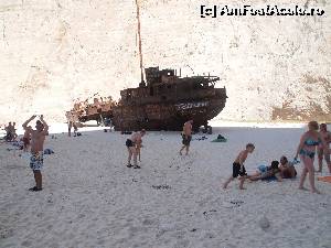 [P15] Navagio- epava navei Panagiotis » foto by luciaoradea
 - 
<span class="allrVoted glyphicon glyphicon-heart hidden" id="av665601"></span>
<a class="m-l-10 hidden" id="sv665601" onclick="voting_Foto_DelVot(,665601,18547)" role="button">șterge vot <span class="glyphicon glyphicon-remove"></span></a>
<a id="v9665601" class=" c-red"  onclick="voting_Foto_SetVot(665601)" role="button"><span class="glyphicon glyphicon-heart-empty"></span> <b>LIKE</b> = Votează poza</a> <img class="hidden"  id="f665601W9" src="/imagini/loader.gif" border="0" /><span class="AjErrMes hidden" id="e665601ErM"></span>