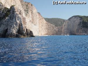 [P07] Navagio- ne pregatim sa coboram pe plaja!  » foto by luciaoradea
 - 
<span class="allrVoted glyphicon glyphicon-heart hidden" id="av665593"></span>
<a class="m-l-10 hidden" id="sv665593" onclick="voting_Foto_DelVot(,665593,18547)" role="button">șterge vot <span class="glyphicon glyphicon-remove"></span></a>
<a id="v9665593" class=" c-red"  onclick="voting_Foto_SetVot(665593)" role="button"><span class="glyphicon glyphicon-heart-empty"></span> <b>LIKE</b> = Votează poza</a> <img class="hidden"  id="f665593W9" src="/imagini/loader.gif" border="0" /><span class="AjErrMes hidden" id="e665593ErM"></span>