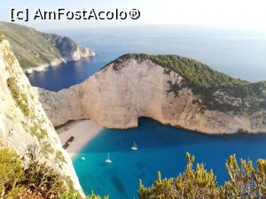 [P31] Navagio cliff view » foto by Madelayne13
 - 
<span class="allrVoted glyphicon glyphicon-heart hidden" id="av1177522"></span>
<a class="m-l-10 hidden" id="sv1177522" onclick="voting_Foto_DelVot(,1177522,18547)" role="button">șterge vot <span class="glyphicon glyphicon-remove"></span></a>
<a id="v91177522" class=" c-red"  onclick="voting_Foto_SetVot(1177522)" role="button"><span class="glyphicon glyphicon-heart-empty"></span> <b>LIKE</b> = Votează poza</a> <img class="hidden"  id="f1177522W9" src="/imagini/loader.gif" border="0" /><span class="AjErrMes hidden" id="e1177522ErM"></span>