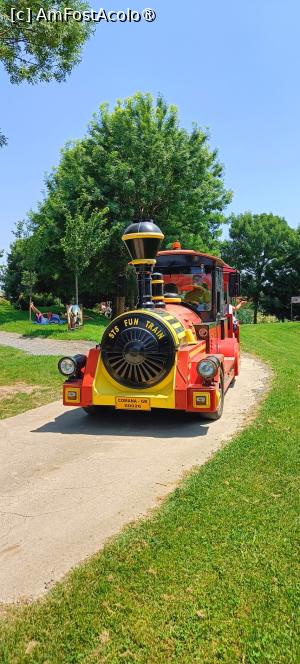 [P06] Trenulețul Orient Express. » foto by tata123 🔱
 - 
<span class="allrVoted glyphicon glyphicon-heart hidden" id="av1486882"></span>
<a class="m-l-10 hidden" id="sv1486882" onclick="voting_Foto_DelVot(,1486882,18559)" role="button">șterge vot <span class="glyphicon glyphicon-remove"></span></a>
<a id="v91486882" class=" c-red"  onclick="voting_Foto_SetVot(1486882)" role="button"><span class="glyphicon glyphicon-heart-empty"></span> <b>LIKE</b> = Votează poza</a> <img class="hidden"  id="f1486882W9" src="/imagini/loader.gif" border="0" /><span class="AjErrMes hidden" id="e1486882ErM"></span>