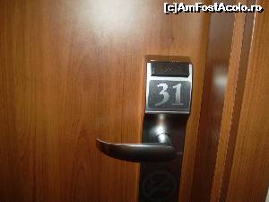 [P04] P04. Incuietoare usa cu cartela magnetica » foto by Mihai18
 - 
<span class="allrVoted glyphicon glyphicon-heart hidden" id="av626640"></span>
<a class="m-l-10 hidden" id="sv626640" onclick="voting_Foto_DelVot(,626640,18560)" role="button">șterge vot <span class="glyphicon glyphicon-remove"></span></a>
<a id="v9626640" class=" c-red"  onclick="voting_Foto_SetVot(626640)" role="button"><span class="glyphicon glyphicon-heart-empty"></span> <b>LIKE</b> = Votează poza</a> <img class="hidden"  id="f626640W9" src="/imagini/loader.gif" border="0" /><span class="AjErrMes hidden" id="e626640ErM"></span>