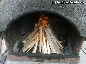 [P01] Incingem gratarul » foto by mugur007
 - 
<span class="allrVoted glyphicon glyphicon-heart hidden" id="av626911"></span>
<a class="m-l-10 hidden" id="sv626911" onclick="voting_Foto_DelVot(,626911,18591)" role="button">șterge vot <span class="glyphicon glyphicon-remove"></span></a>
<a id="v9626911" class=" c-red"  onclick="voting_Foto_SetVot(626911)" role="button"><span class="glyphicon glyphicon-heart-empty"></span> <b>LIKE</b> = Votează poza</a> <img class="hidden"  id="f626911W9" src="/imagini/loader.gif" border="0" /><span class="AjErrMes hidden" id="e626911ErM"></span>