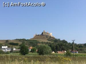 [P01] Cetatea Rupea - Vazuta din sosea » foto by mishu
 - 
<span class="allrVoted glyphicon glyphicon-heart hidden" id="av913184"></span>
<a class="m-l-10 hidden" id="sv913184" onclick="voting_Foto_DelVot(,913184,18593)" role="button">șterge vot <span class="glyphicon glyphicon-remove"></span></a>
<a id="v9913184" class=" c-red"  onclick="voting_Foto_SetVot(913184)" role="button"><span class="glyphicon glyphicon-heart-empty"></span> <b>LIKE</b> = Votează poza</a> <img class="hidden"  id="f913184W9" src="/imagini/loader.gif" border="0" /><span class="AjErrMes hidden" id="e913184ErM"></span>