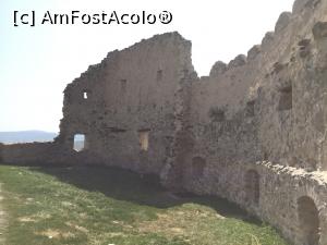 [P24] Cetatea Rupea - Camera Scaunului » foto by mishu
 - 
<span class="allrVoted glyphicon glyphicon-heart hidden" id="av913207"></span>
<a class="m-l-10 hidden" id="sv913207" onclick="voting_Foto_DelVot(,913207,18593)" role="button">șterge vot <span class="glyphicon glyphicon-remove"></span></a>
<a id="v9913207" class=" c-red"  onclick="voting_Foto_SetVot(913207)" role="button"><span class="glyphicon glyphicon-heart-empty"></span> <b>LIKE</b> = Votează poza</a> <img class="hidden"  id="f913207W9" src="/imagini/loader.gif" border="0" /><span class="AjErrMes hidden" id="e913207ErM"></span>