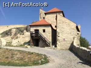 [P25] Cetatea Rupea - Locuinte din cetate » foto by mishu
 - 
<span class="allrVoted glyphicon glyphicon-heart hidden" id="av913208"></span>
<a class="m-l-10 hidden" id="sv913208" onclick="voting_Foto_DelVot(,913208,18593)" role="button">șterge vot <span class="glyphicon glyphicon-remove"></span></a>
<a id="v9913208" class=" c-red"  onclick="voting_Foto_SetVot(913208)" role="button"><span class="glyphicon glyphicon-heart-empty"></span> <b>LIKE</b> = Votează poza</a> <img class="hidden"  id="f913208W9" src="/imagini/loader.gif" border="0" /><span class="AjErrMes hidden" id="e913208ErM"></span>