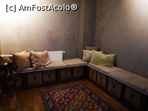 [P17] Colțul de relaxare de la parter (temporar, sala de ședințe a lui Tati) » foto by crismis
 - 
<span class="allrVoted glyphicon glyphicon-heart hidden" id="av1166719"></span>
<a class="m-l-10 hidden" id="sv1166719" onclick="voting_Foto_DelVot(,1166719,18623)" role="button">șterge vot <span class="glyphicon glyphicon-remove"></span></a>
<a id="v91166719" class=" c-red"  onclick="voting_Foto_SetVot(1166719)" role="button"><span class="glyphicon glyphicon-heart-empty"></span> <b>LIKE</b> = Votează poza</a> <img class="hidden"  id="f1166719W9" src="/imagini/loader.gif" border="0" /><span class="AjErrMes hidden" id="e1166719ErM"></span>