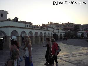 [P16] Marmaris - Centru » foto by teodor11
 - 
<span class="allrVoted glyphicon glyphicon-heart hidden" id="av629820"></span>
<a class="m-l-10 hidden" id="sv629820" onclick="voting_Foto_DelVot(,629820,18629)" role="button">șterge vot <span class="glyphicon glyphicon-remove"></span></a>
<a id="v9629820" class=" c-red"  onclick="voting_Foto_SetVot(629820)" role="button"><span class="glyphicon glyphicon-heart-empty"></span> <b>LIKE</b> = Votează poza</a> <img class="hidden"  id="f629820W9" src="/imagini/loader.gif" border="0" /><span class="AjErrMes hidden" id="e629820ErM"></span>
