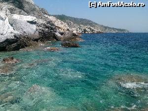 [P06] Marea, la Agios Ioannis are trei culori, e cristalina la mal, apoi ea devine verde si in departare e albastra » foto by dorgo
 - 
<span class="allrVoted glyphicon glyphicon-heart hidden" id="av643821"></span>
<a class="m-l-10 hidden" id="sv643821" onclick="voting_Foto_DelVot(,643821,18640)" role="button">șterge vot <span class="glyphicon glyphicon-remove"></span></a>
<a id="v9643821" class=" c-red"  onclick="voting_Foto_SetVot(643821)" role="button"><span class="glyphicon glyphicon-heart-empty"></span> <b>LIKE</b> = Votează poza</a> <img class="hidden"  id="f643821W9" src="/imagini/loader.gif" border="0" /><span class="AjErrMes hidden" id="e643821ErM"></span>