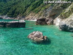 [P07] Cineva a vopsit totul in verde dar a uitat sa dea cu bidineaua si peste stanci » foto by dorgo
 - 
<span class="allrVoted glyphicon glyphicon-heart hidden" id="av643822"></span>
<a class="m-l-10 hidden" id="sv643822" onclick="voting_Foto_DelVot(,643822,18640)" role="button">șterge vot <span class="glyphicon glyphicon-remove"></span></a>
<a id="v9643822" class=" c-red"  onclick="voting_Foto_SetVot(643822)" role="button"><span class="glyphicon glyphicon-heart-empty"></span> <b>LIKE</b> = Votează poza</a> <img class="hidden"  id="f643822W9" src="/imagini/loader.gif" border="0" /><span class="AjErrMes hidden" id="e643822ErM"></span>