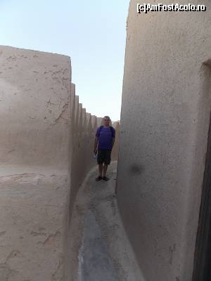 [P16] Al Ain, Fortul Al Jahili, Pe zidurile de aparare » foto by mprofeanu
 - 
<span class="allrVoted glyphicon glyphicon-heart hidden" id="av630787"></span>
<a class="m-l-10 hidden" id="sv630787" onclick="voting_Foto_DelVot(,630787,18644)" role="button">șterge vot <span class="glyphicon glyphicon-remove"></span></a>
<a id="v9630787" class=" c-red"  onclick="voting_Foto_SetVot(630787)" role="button"><span class="glyphicon glyphicon-heart-empty"></span> <b>LIKE</b> = Votează poza</a> <img class="hidden"  id="f630787W9" src="/imagini/loader.gif" border="0" /><span class="AjErrMes hidden" id="e630787ErM"></span>